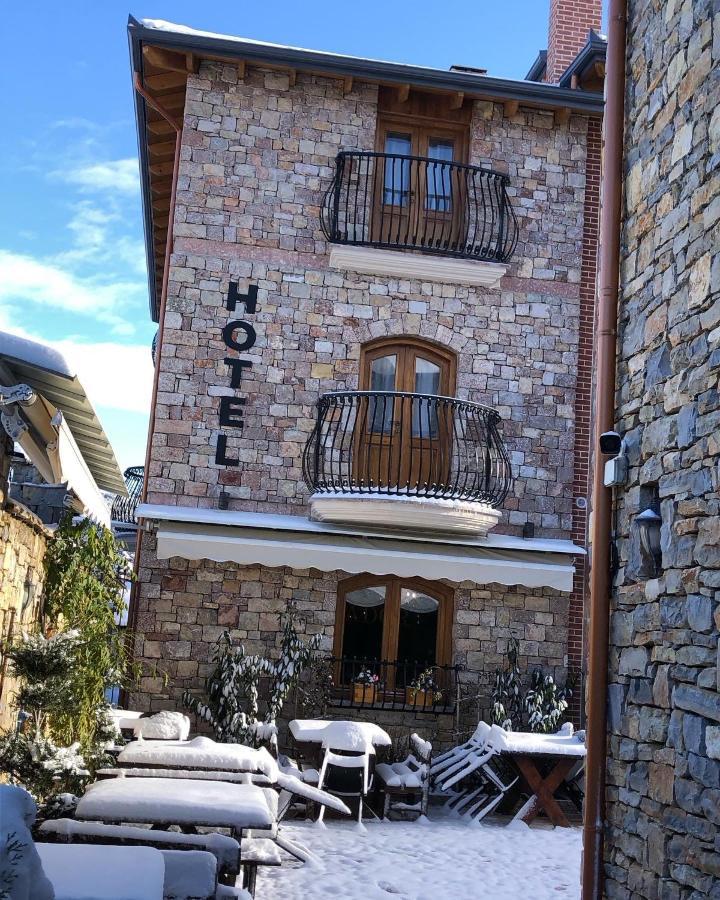 Hotel Ambassador Voskopojë Dış mekan fotoğraf